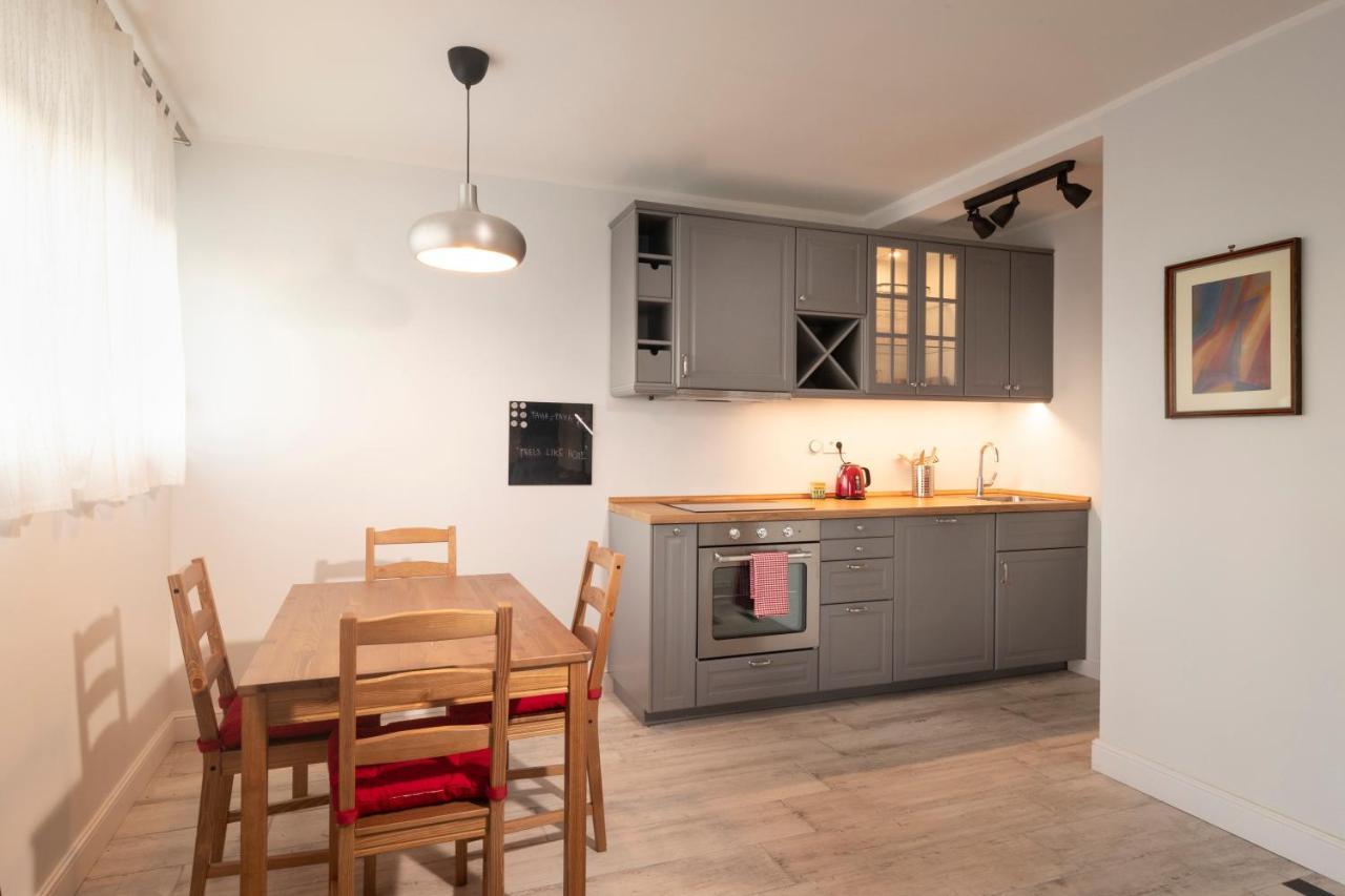 Paha-Paha Modern Apartment With Sea View, Fast Wi-Fi, And Free Parking! 里耶卡 外观 照片