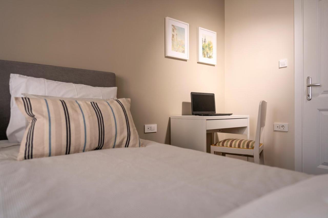 Paha-Paha Modern Apartment With Sea View, Fast Wi-Fi, And Free Parking! 里耶卡 外观 照片